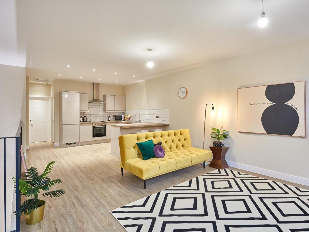 Two Bedroom Apartment By Jlj Apartments & Serviced Accommodation Birmingham - Mantella Lofts Dış mekan fotoğraf